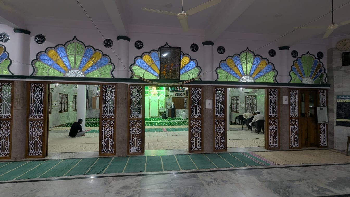 Mosque image 5