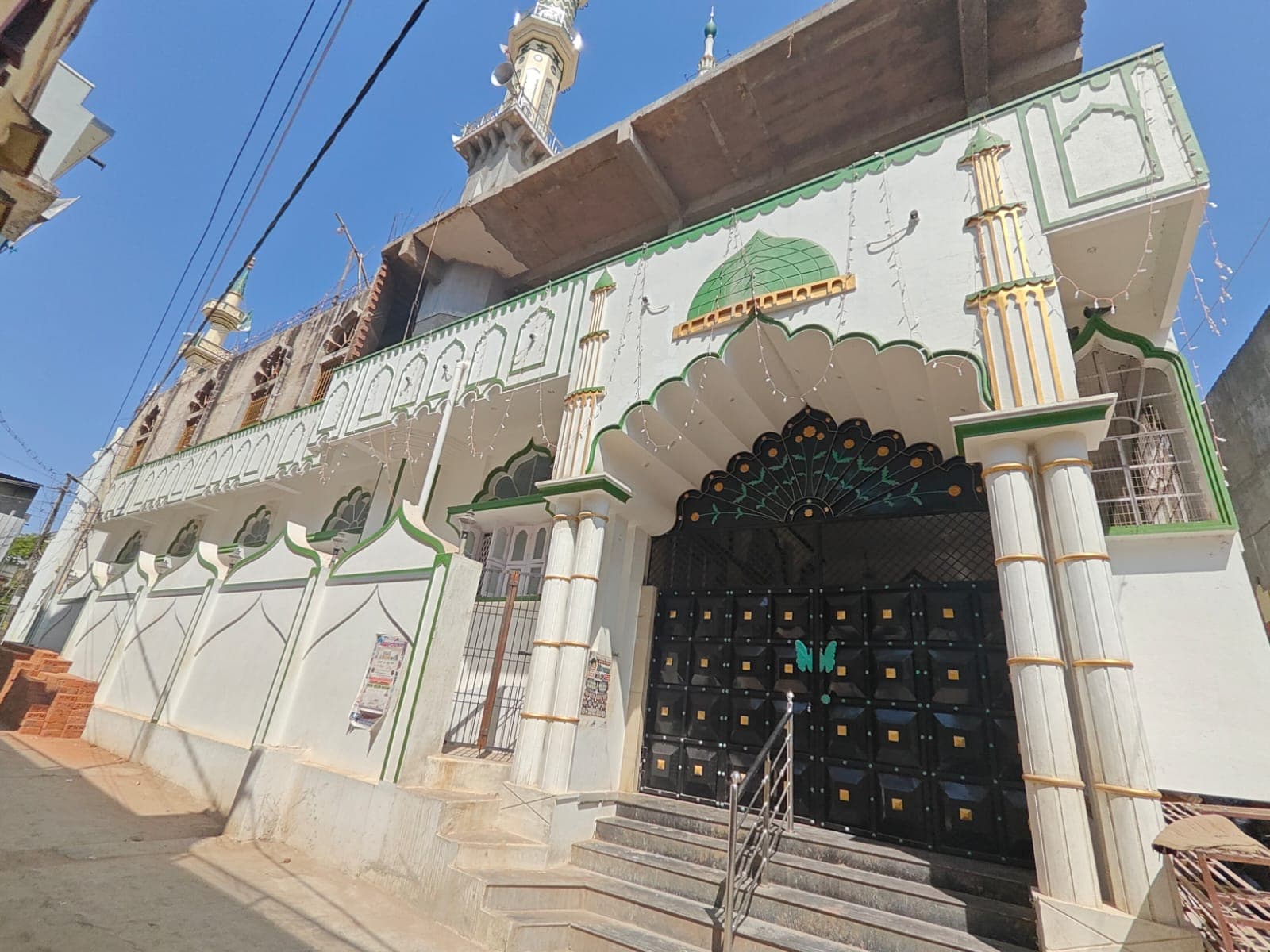 Mosque image 1
